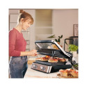 Grill Braun CG7020
