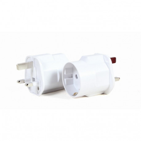 Gembird A-AC-EUFUKM-01 AC toiteadapter, EU Schuko pistikupesast UK pistikusse, 13 A