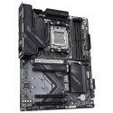 Emaplaat Gigabyte AMD AM5 AMD