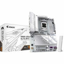 Emaplaat Gigabyte AMD AMD AM5