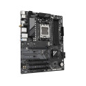 Gigabyte B650 UD AX | Processor family AMD Ryzen | Processor socket AM5 | DDR5 | Number of SATA conn