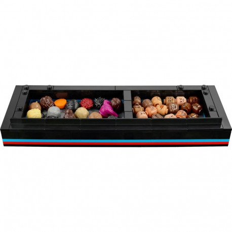 Table Football - LEGO IDEAS 21337 22 Minifigures 2339 Pieces