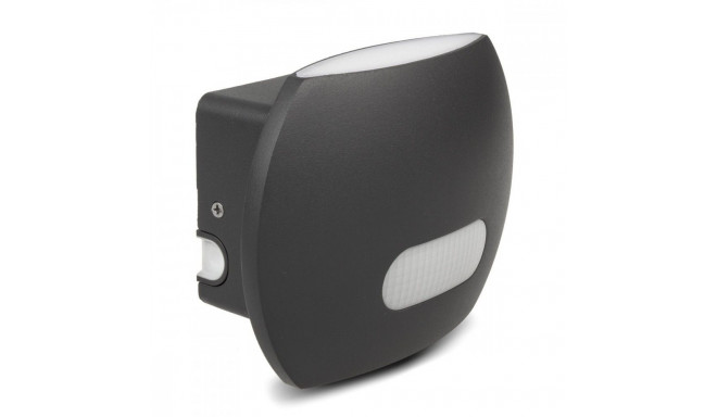 Maclean MCE366 LED Wall Lamp with PIR Motion and Dusk Sensor
The MCE366 is a high-q