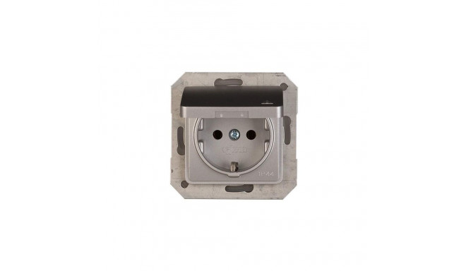 EARTHED SOCKET OUTLET IP44 MET.RP16-0