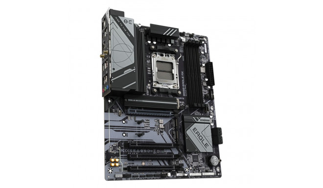 B650 EAGLE AX, must/hall