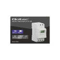 Electronic timer switch for DIN rail with batte