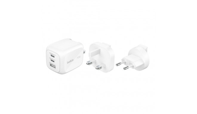 Belkin BOOSTCHARGE 70w 2C1A Wall Charger with interchangable plug tips UK, EU, US White