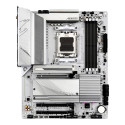 GIGABYTE B650 AORUS ELITE AX ICE - Socket AM5 - motherboard (white)