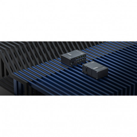 "Teltonika TSW030 8x RJ45-Ports Ethernet Switch"