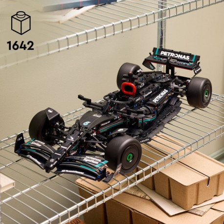 "LEGO Technic Mercedes-AMG F1 W14 E Performance 42171"