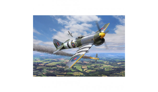 Revell liimitav mudel Hawker Tempest 1:32