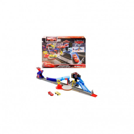 Disney Pixar Cars Disney and Pixar Cars Piston Cup Stunting Speedway Playset with Lightning McQueen 