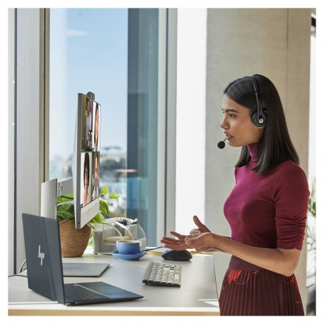 HP EliteOne 870 G9 kõik-ühes arvuti Intel Core i7-14700 68,58cm 27-tolline 16GB 512GB/SSD W11P 1-aas