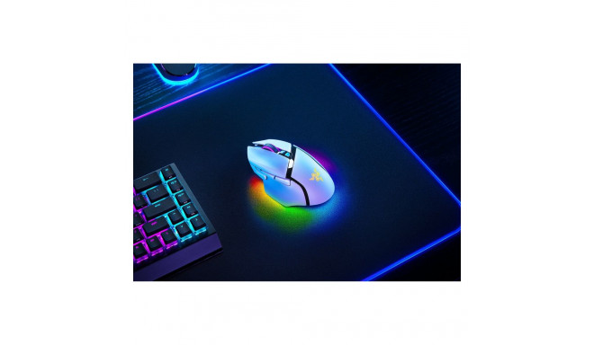 Razer Basilisk V3 Pro 35K, valge