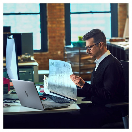 HP ZBook Power 16 G11A AMD Ryzen 9 PRO 8945HS 40,64cm 16-tolline WQXGA 32GB 1TB SSD NVIDIA RTX 1000 