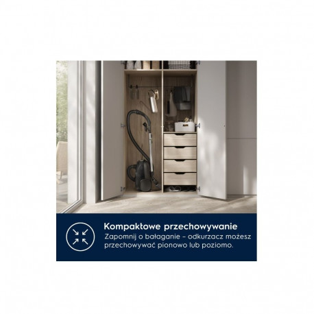 The Electrolux 600 Series (Model: EB61C2DBP) is a bagged vacuum cleaner designed wi