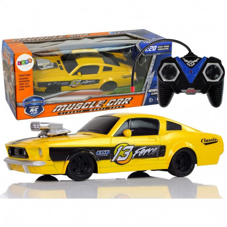 Zdalnie Sterowane Auto Sportowe 1:20 Żółte Pilot