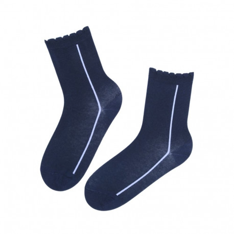 SOKISAHTEL KRISTI tumesinised valge triibuga sokid 444