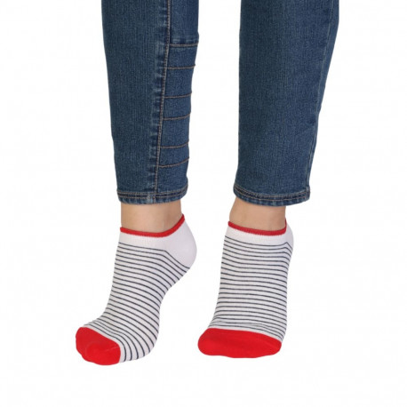 SOKISAHTEL RUBY valged madalad triibulised sokid 444