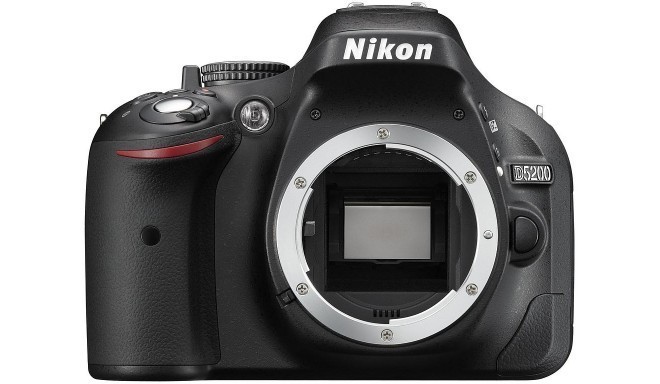 Nikon D5200  body