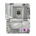 Emaplaat Gigabyte AMD AMD AM5