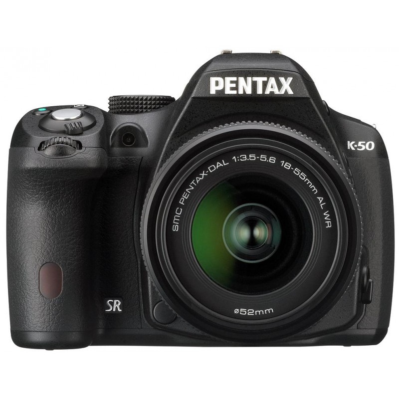 Pentax K-50 + 18-55mm WR Kit, must
