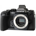 Olympus OM-D E-M1 + ED 12-50mm Kit