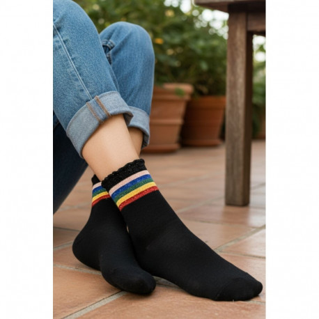 SOKISAHTEL CAROLE musta värvi triibulised sokid 444