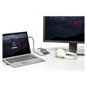"D StarTech USB-C MULTIPORT ADAPTER / DOCK"