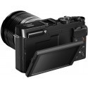 Fujifilm X-A1 + 16-50mm, must