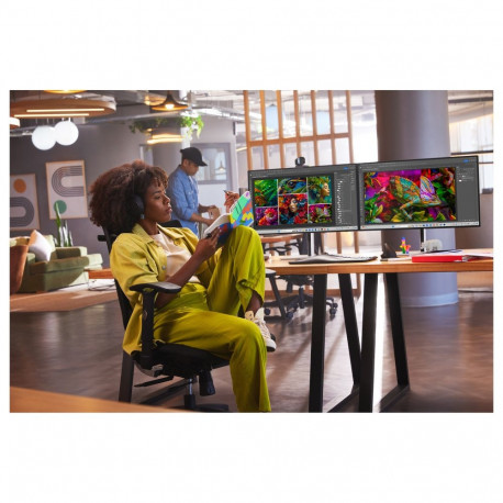 "Poly Voyager Surround 80-M UC Headset Adapter USB-C BT"