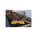 "DEWALT Vierfach-Schnelladegeraet"