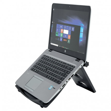 Delock SATA 15 Pin HDD 4 Pin pistikuga kaabel, sirge