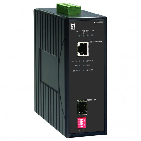 "Konverter IEC-2000 10/100TX>100FX 2km"