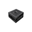 "1050W Thermaltake Toughpower PF3"
