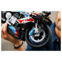 "LEGO Technic BMW M 1000 RR 42130"