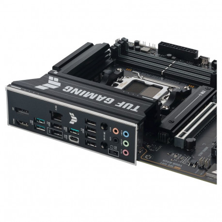 Asus TUF GAMING B650E-PLUS WIFI emaplaat