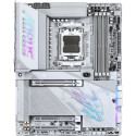 GIGABYTE X870E AORUS PRO X3D ICE - Socket AM5 - motherboard silver/white