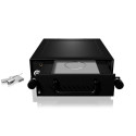 IB-148SSK-B 3,5"/2,5" HDD SATA/SAS