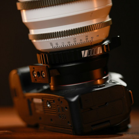 Adapter - Viltrox PL RF Adapter (PL to RF, metal construction, precise focus)
