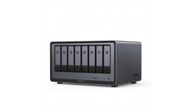 8-pesaline UGREEN DXP8800 Plus