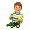 Traktor John Deere kokkupandav