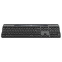 "Logitech SLIM SOLAR+ KEYBOARD"