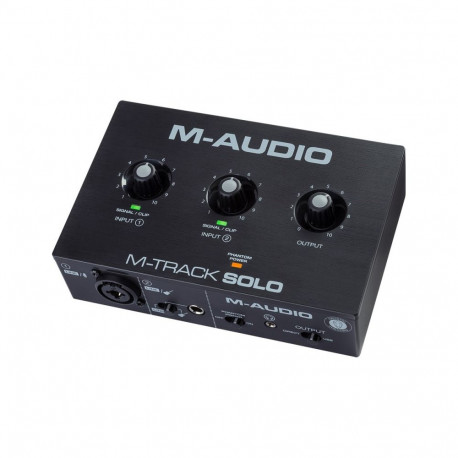 M-Audio USB-heliliides M-Track Solo Crystal-eelvõimendi 16bit 48kHz, must