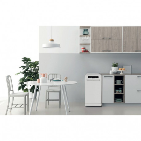 Nõudepesumasin Indesit IN2FD10CS70W