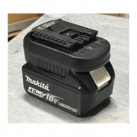 Battery adapter to use Makita battery on Bosch tool