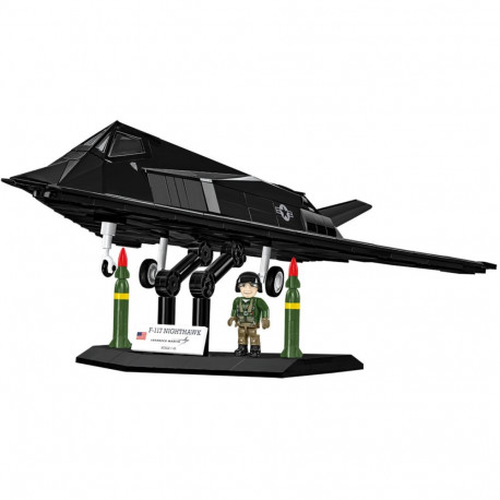 Lockheed mudellennuk F-117 Nighthawk mõõtkavas 1:48