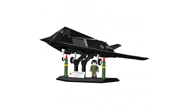 Lockheed mudellennuk F-117 Nighthawk mõõtkavas 1:48