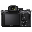 Sony a7 III + 28-70mm II Kit