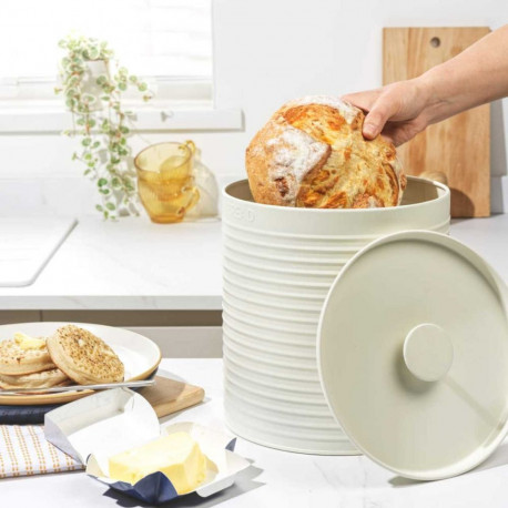 Russell Hobbs RH03269CEU7 Ribbed Bread Bin - Cream